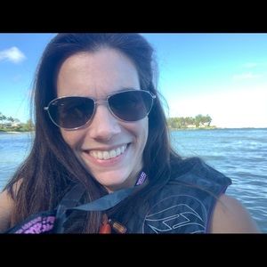 Meet your Posher, Julie